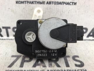 Запчасть сервопривод заслонок печки NISSAN WINGROAD