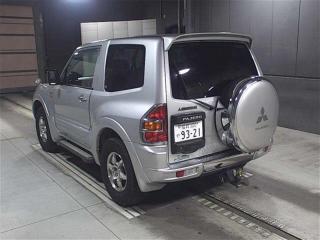 Крепление бампера правое переднее MITSUBISHI PAJERO V65W 6G74 MR437262 5 ракурс