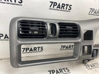 Консоль магнитофона ISUZU WIZARD UES73FW 4JX1 2 ракурс