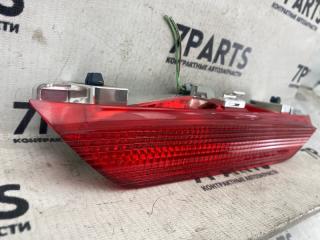 Стоп-сигнал в салоне TOYOTA VOLTZ ZZE136 1ZZFE 01-19 2 ракурс