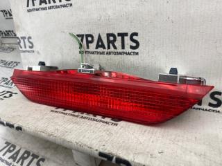 Стоп-сигнал в салоне TOYOTA VOLTZ ZZE136 1ZZFE 01-19 3 ракурс