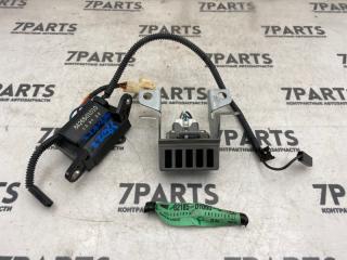 Контактная группа сдвижной двери TOYOTA VOLTZ ZZE136 1ZZFE 84265-01010 1 ракурс