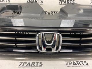 Решетка радиатора HONDA STEPWGN RF5 3 ракурс