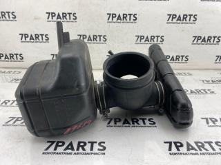 Патрубок воздушн.фильтра MITSUBISHI DIAMANTE F36A 6G72 1505A210 3 ракурс