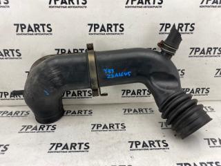 Патрубок воздушн.фильтра NISSAN CEDRIC Y33 VG20E 165784P000 4 ракурс