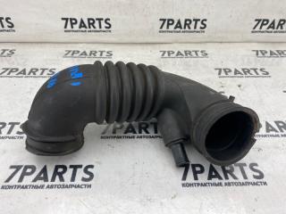 Патрубок воздушн.фильтра TOYOTA VITZ NCP10 2NZFE 17881-21010 2 ракурс