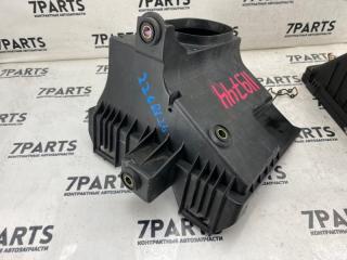 Корпус воздушного фильтра MITSUBISHI DIAMANTE F36A 6G72 2 ракурс