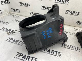 Корпус воздушного фильтра MITSUBISHI DIAMANTE F36A 6G72 4 ракурс