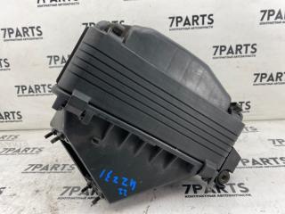 Корпус воздушного фильтра TOYOTA SOARER UZZ31 1UZFE 17700-50040 3 ракурс