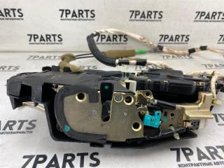 Замок двери левый передний TOYOTA CELSIOR UCF30 3UZFE 3 ракурс