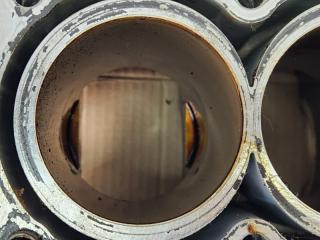 Блок двс NISSAN NOTE E11 HR15DE 11000ED31G 4 ракурс