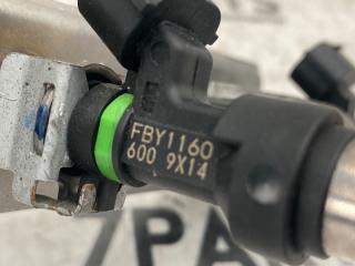 Топливная рейка NISSAN NOTE E11 HR15DE ,FBY1160 3 ракурс