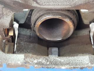 Суппорт правый задний MAZDA MPV LY3P L3VE 5 ракурс