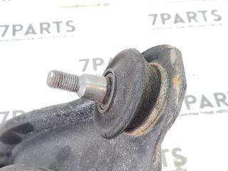 Рычаг правый передний MITSUBISHI ETERNA E57A 4D68 3 ракурс