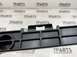 Крепление бампера левое заднее TOYOTA MARK X ZIO ANA10 2AZFE 52576-72011 5 ракурс