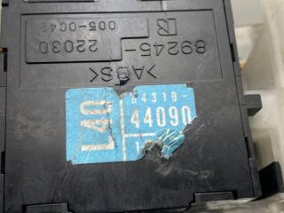 Гитара TOYOTA GAIA ACM10 1AZFSE 5 ракурс