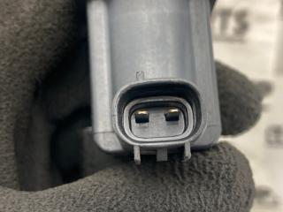 Вакуумный клапан TOYOTA IPSUM ACM26 90910-12259 4 ракурс
