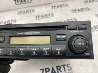Магнитофон NISSAN ELGRAND E51 28185WL000,RM-V52SAXQ 3 ракурс