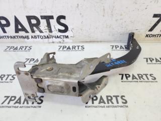 Педаль сцепления MITSUBISHI PAJERO IO H67W 4G94 3 ракурс