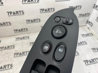 Блок упр. стеклоподьемниками правый передний HONDA STREAM RN8 R20A 3 ракурс
