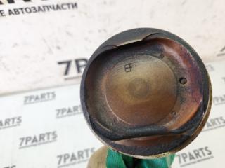 Поршень с шатуном TOYOTA IPSUM ACM21 2AZFE 13211-28031 3 ракурс Поршень с шатуном TOYOTA IPSUM ACM21 2AZFE 13211-28031 3 ракурс