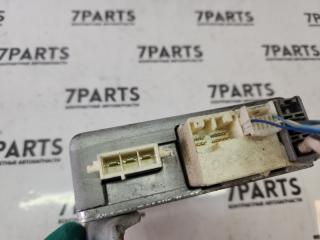Блок управления рулевой рейкой TOYOTA BLADE AZE156 89650-12300 3 ракурс