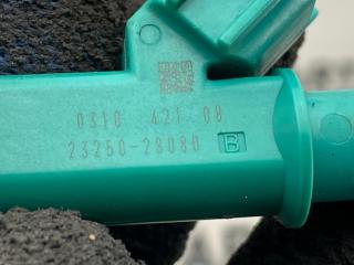 Форсунка TOYOTA IPSUM ACM21 2AZFE 23250-28080 3 ракурс