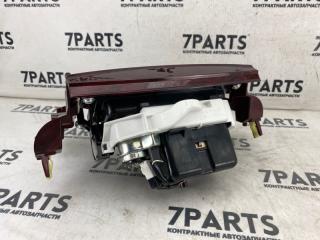 Пепельница TOYOTA MARK X GRX120 4 ракурс
