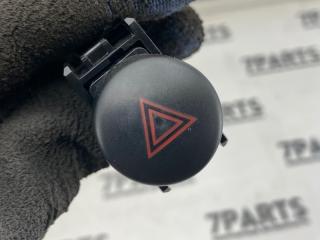 Кнопка аварийной сигнализации TOYOTA VOLTZ ZZE136 1ZZFE 84332-01070 2 ракурс