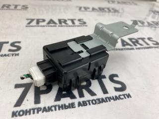Реле MAZDA BONGO SLP2T S3P3675R0,X1T64572 2 ракурс