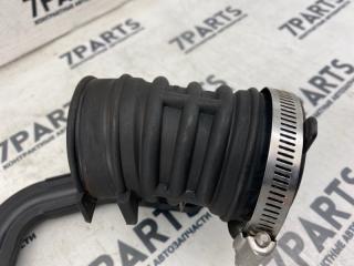 Патрубок воздушн.фильтра NISSAN MARCH K13 HR12DE 165781HC0A 5 ракурс