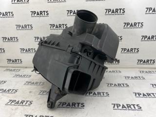 Корпус воздушного фильтра TOYOTA CROWN GS151 1GFE 17700-46260 2 ракурс