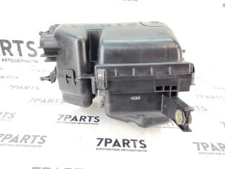 Корпус воздушного фильтра NISSAN STAGEA M35 VQ25DD 4 ракурс