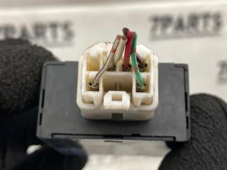 Кнопка TOYOTA ARISTO JZS147 2JZGE 5 ракурс