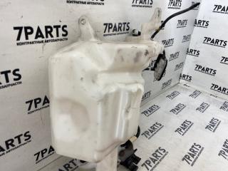 Бачок стеклоомывателя TOYOTA DYNA XZU730 N04C 16470-78070 4 ракурс Бачок стеклоомывателя TOYOTA DYNA XZU730 N04C 16470-78070 4 ракурс