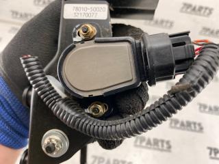 Педаль подачи топлива TOYOTA CELSIOR UCF31 3UZFE 78010-50020 5 ракурс
