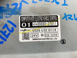 Блок управления TOYOTA DYNA XZU730 N04C 89880-37011 3 ракурс