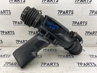 Патрубок воздушн.фильтра NISSAN STAGEA M35 VQ25DD 16576AL500 1 ракурс