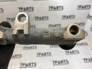 Топливная рейка правая TOYOTA CELSIOR UCF31 3UZFE 23807-50030 4 ракурс