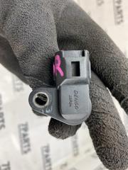 Датчик положения распредвала правый TOYOTA CELSIOR UCF31 3UZFE 90919-05036 3 ракурс