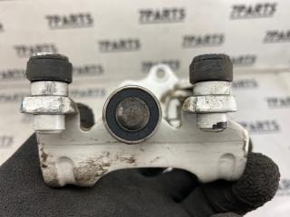 Ролик раздвижной двери левый задний TOYOTA ISIS ANM10 1AZFSE 4 ракурс