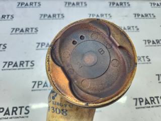 Поршень с шатуном TOYOTA CELSIOR UCF31 3UZFE 2 ракурс Поршень с шатуном TOYOTA CELSIOR UCF31 3UZFE 2 ракурс