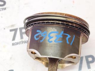 Поршень с шатуном TOYOTA CELSIOR UCF31 3UZFE 4 ракурс Поршень с шатуном TOYOTA CELSIOR UCF31 3UZFE 4 ракурс