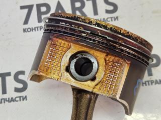 Поршень с шатуном TOYOTA CELSIOR UCF31 3UZFE 5 ракурс Поршень с шатуном TOYOTA CELSIOR UCF31 3UZFE 5 ракурс
