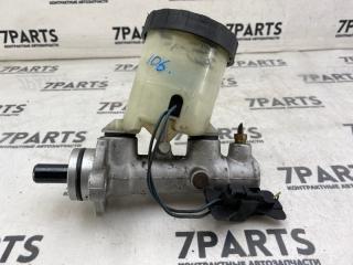 Главный тормозной цилиндр MAZDA DEMIO DW3W B3 4 ракурс