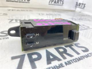 Часы NISSAN ELGRAND ALE50 VG33E 25820VE000 2 ракурс