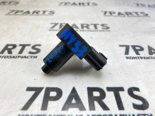 Датчик положения коленвала NISSAN CEDRIC