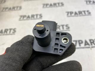 Датчик положения коленвала NISSAN CEDRIC HY33 237314P110 2 ракурс