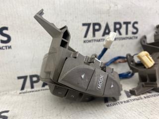 Кнопки на руль TOYOTA CELSIOR UCF31 3UZFE 3 ракурс Кнопки на руль TOYOTA CELSIOR UCF31 3UZFE 3 ракурс