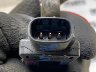 Клемма TOYOTA IPSUM ACM26 2AZFE 28850-28010 4 ракурс